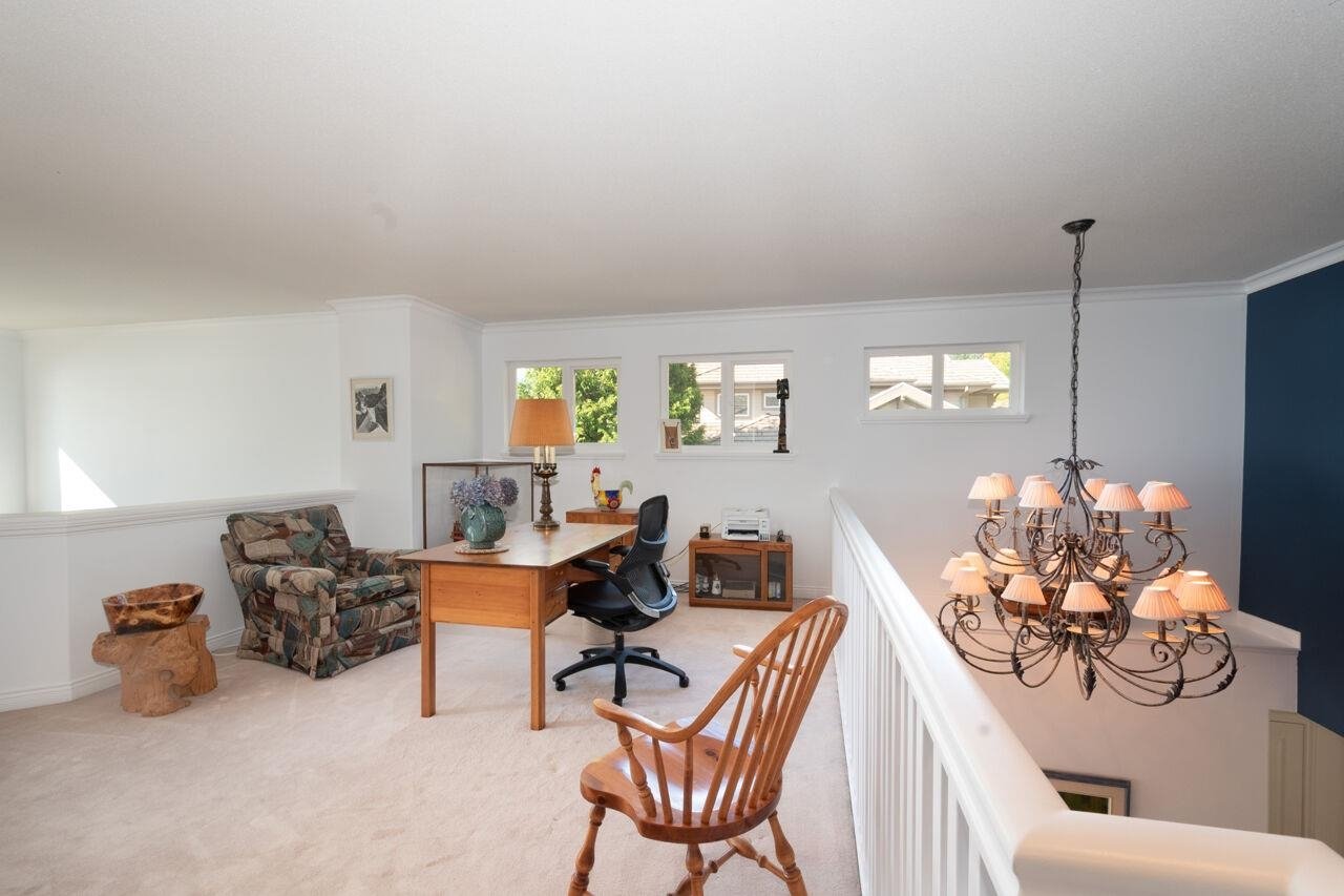 15 Beach Dr