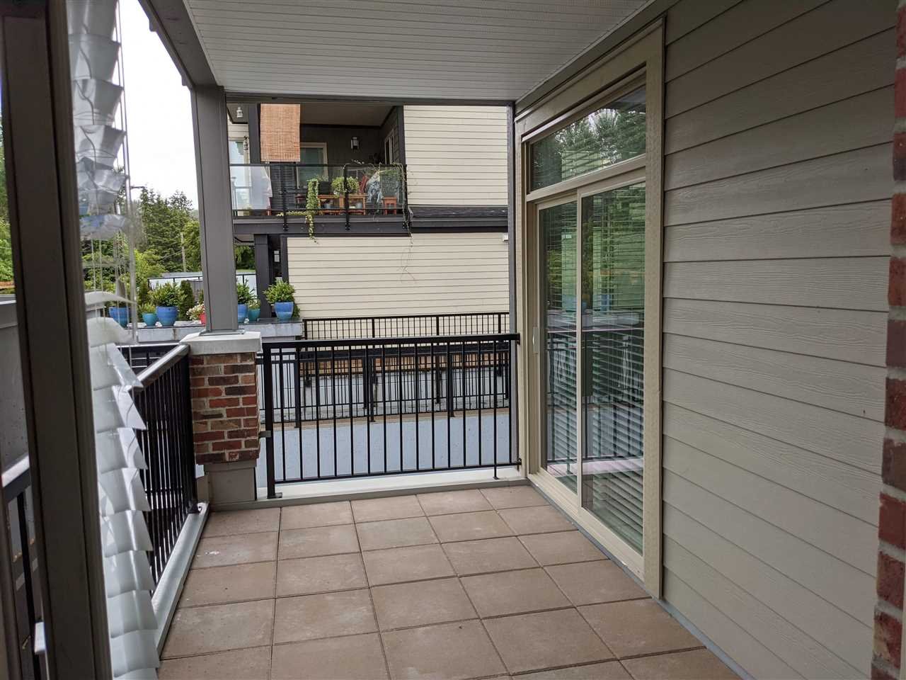109-2436 Kelly Ave