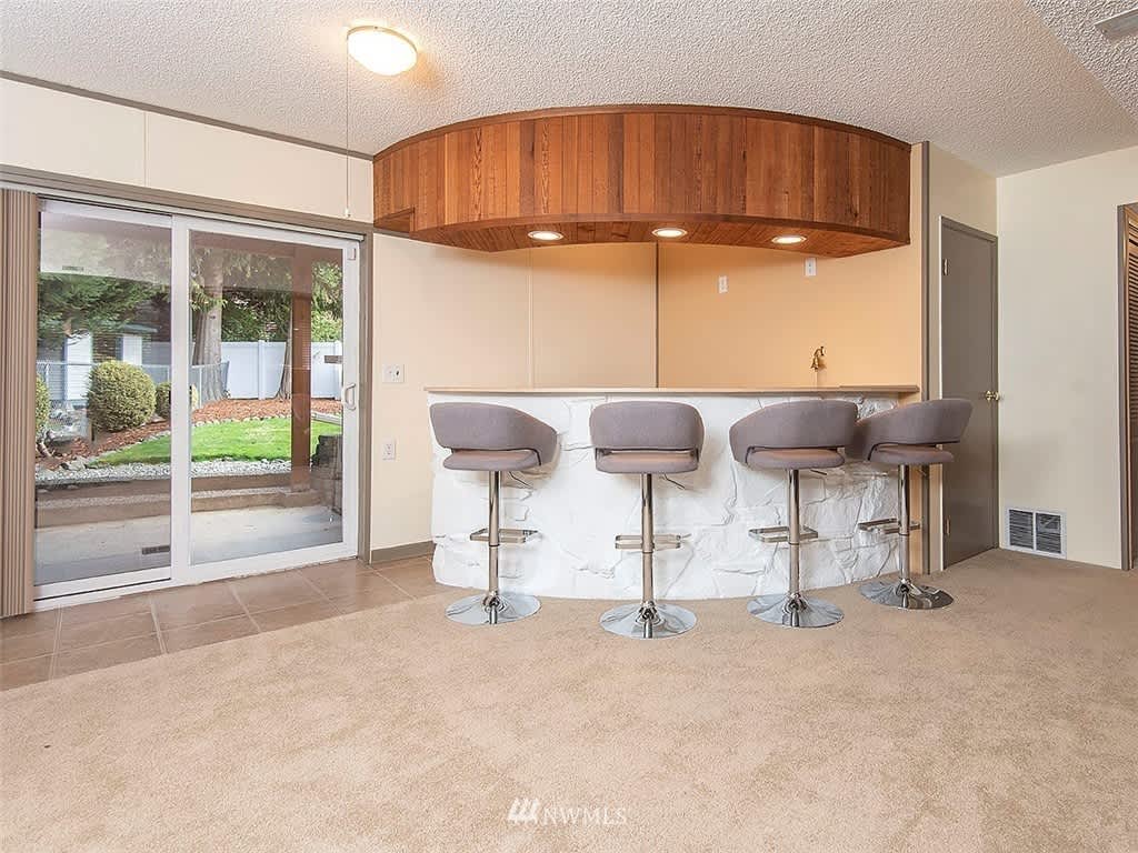 14401 43rd Ave W