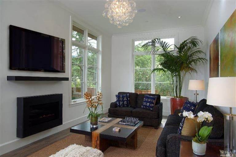 Newly Constructed Classic Contemporary Home- Represented Buyer