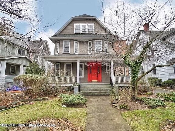 916 Albemarle Rd.