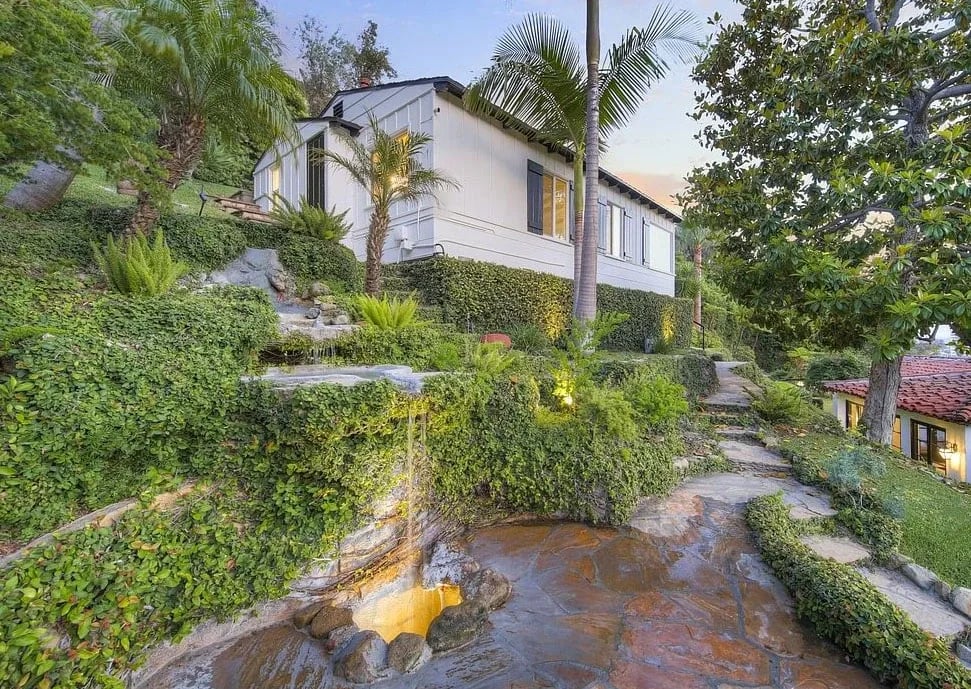 Married ‘Bullet Train’ Producers Buy Swank Digs in Outpost Estates