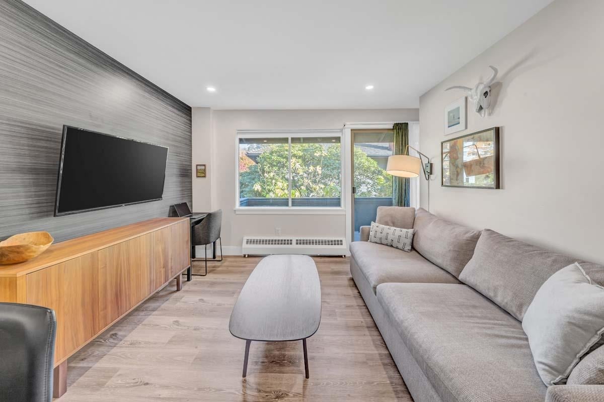 416-235 Keith Road, West Vancouver