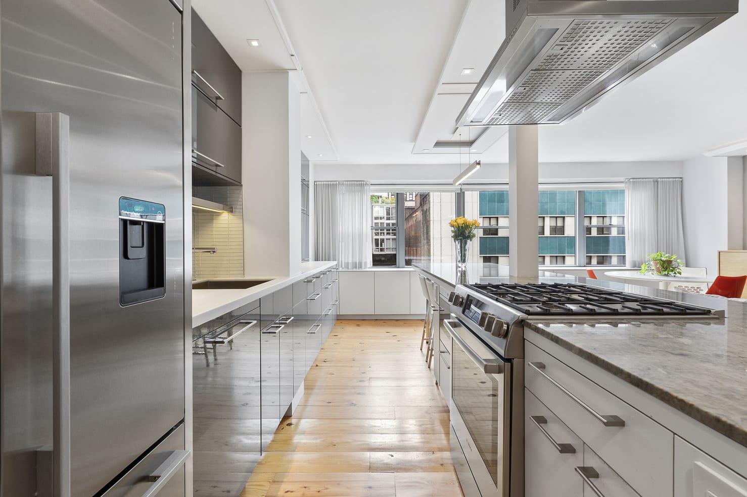 10 West 15th St, #928