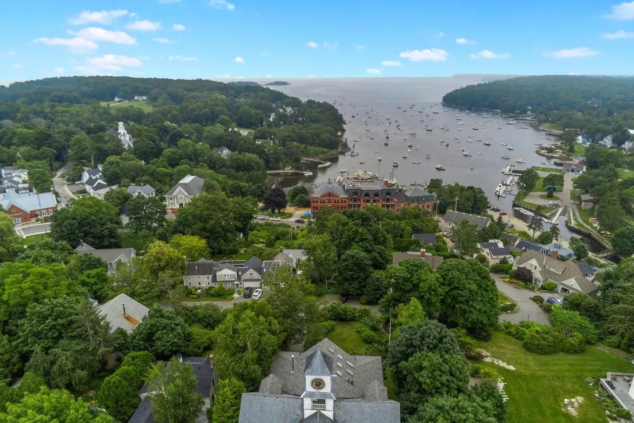 New Listing! 11 Church Street, 8, Rockport, ME 04856 – $1,895,000