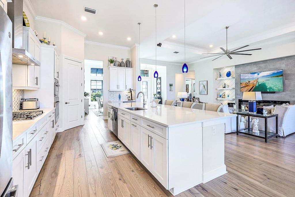 18389 Wildblue Boulevard, Flort Myers