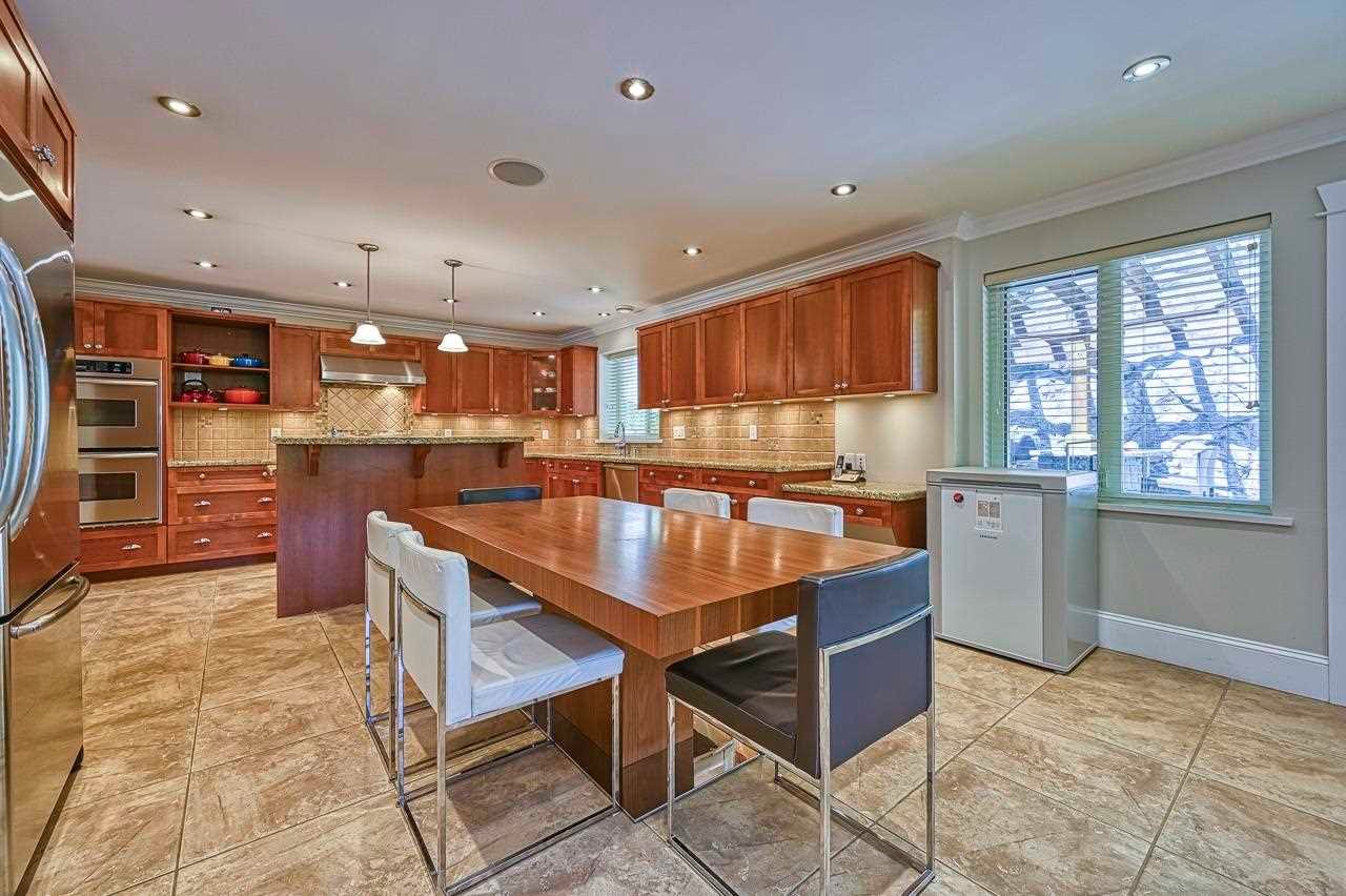 3436 Anne Macdonald Wy