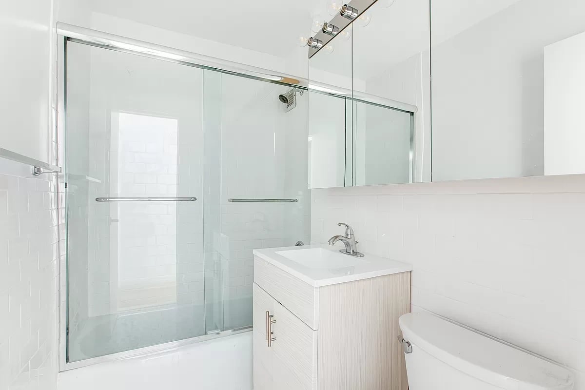 7 E 14th Street Unit: 805