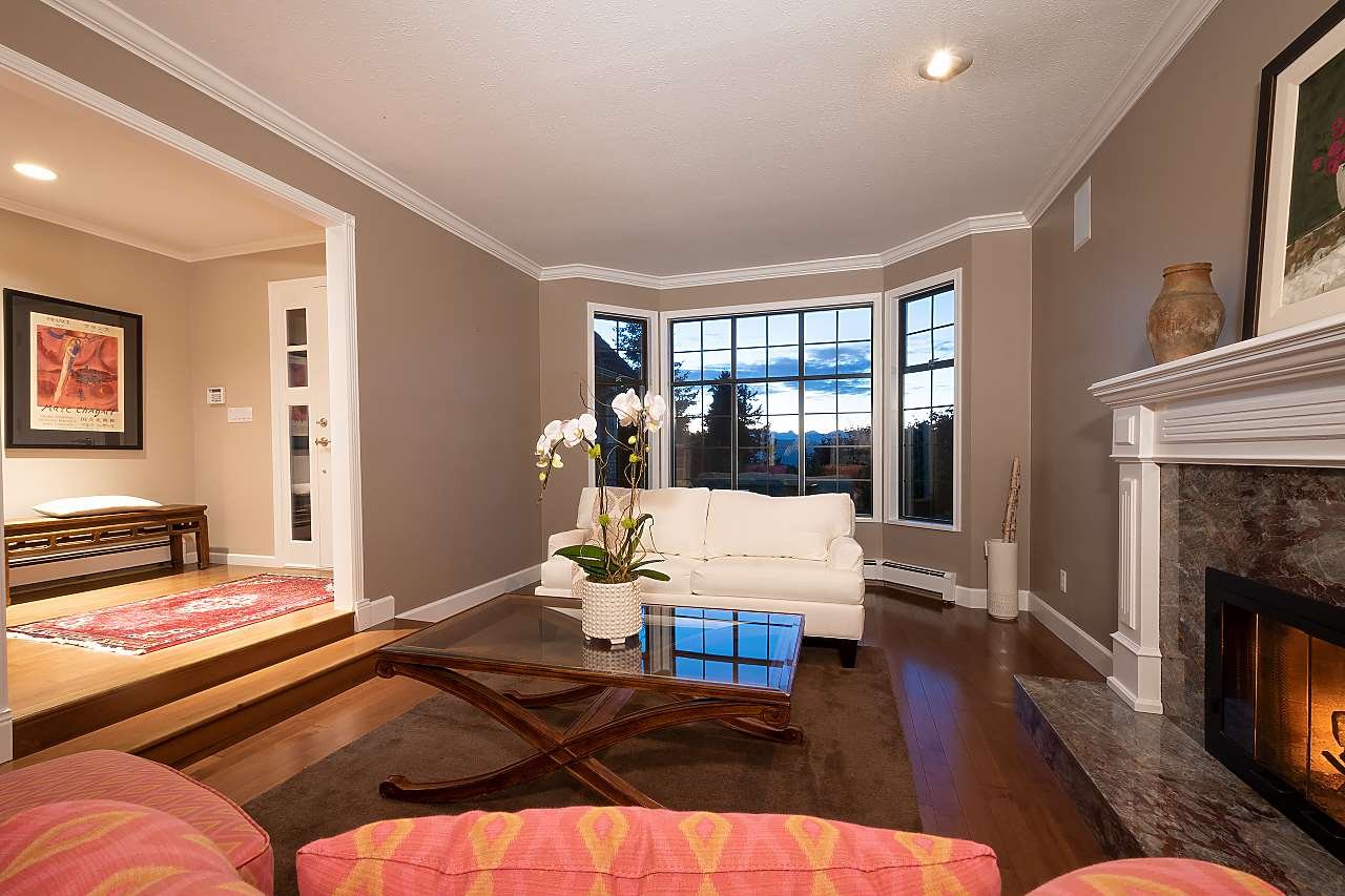5467 Monte Bre Cres