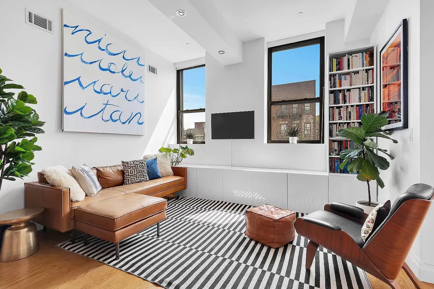 198 Roebling Street #4B