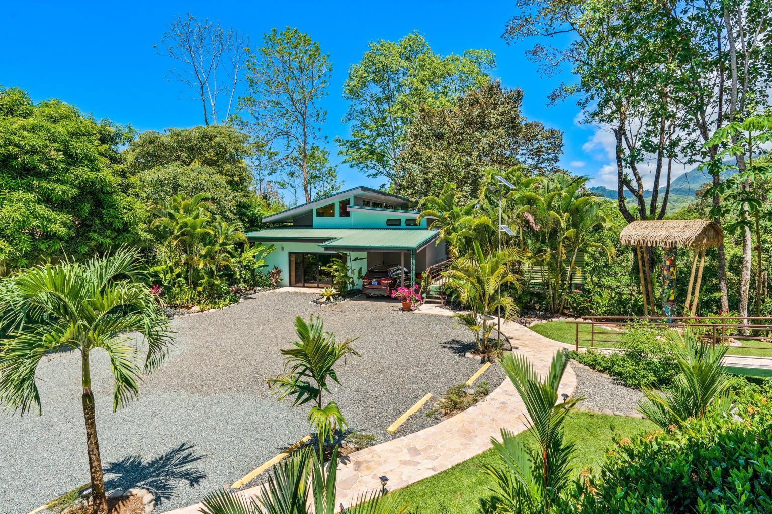 6 Beautiful Tree House Villas and Owners Home on Calle Toucan