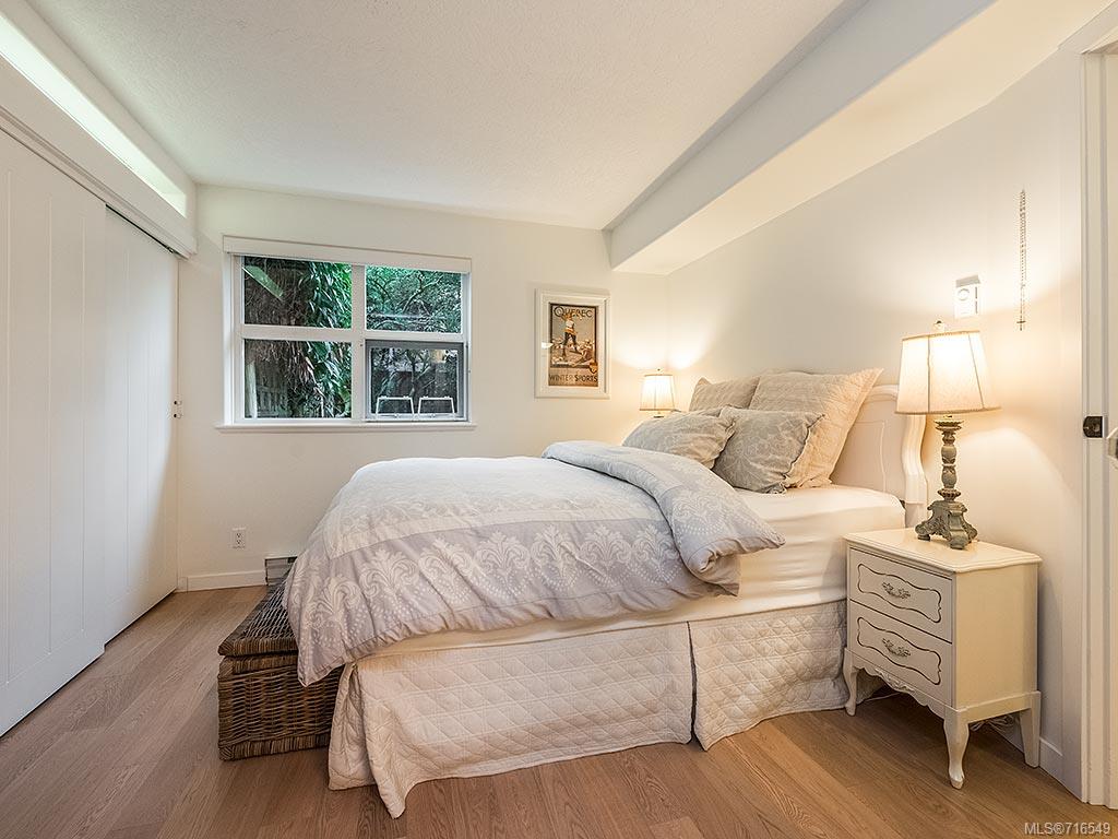 105-936 Fairfield Rd