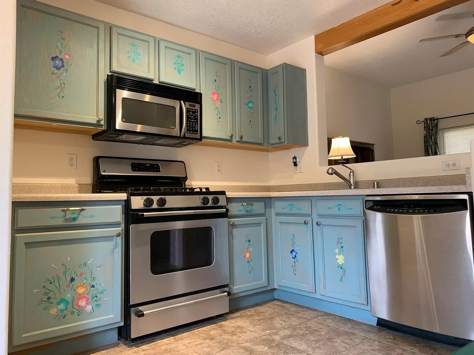 6956 Golden Mesa