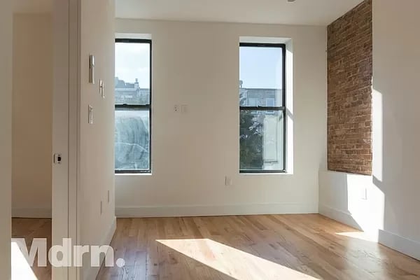 132 Hancock Street Unit: 3R