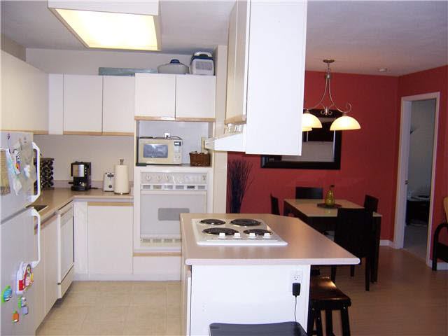 D202-40160 Willow Cres