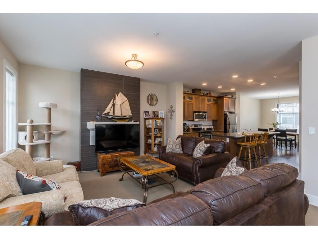 10-45390 Vedder Mountain Rd