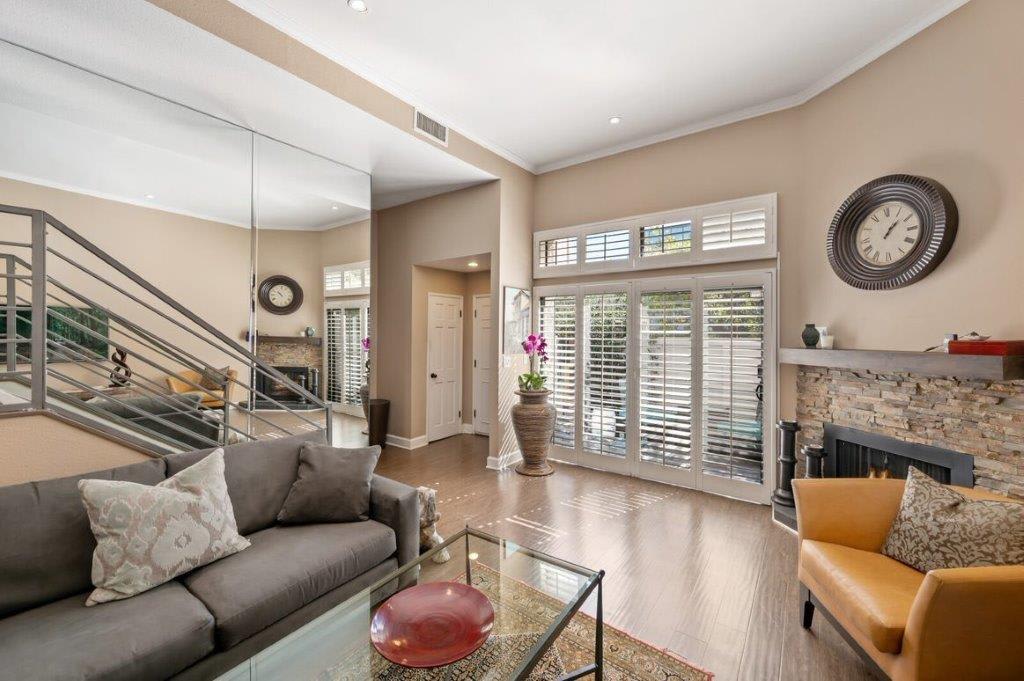 15239 Magnolia Blvd C Sherman Oaks, CA
