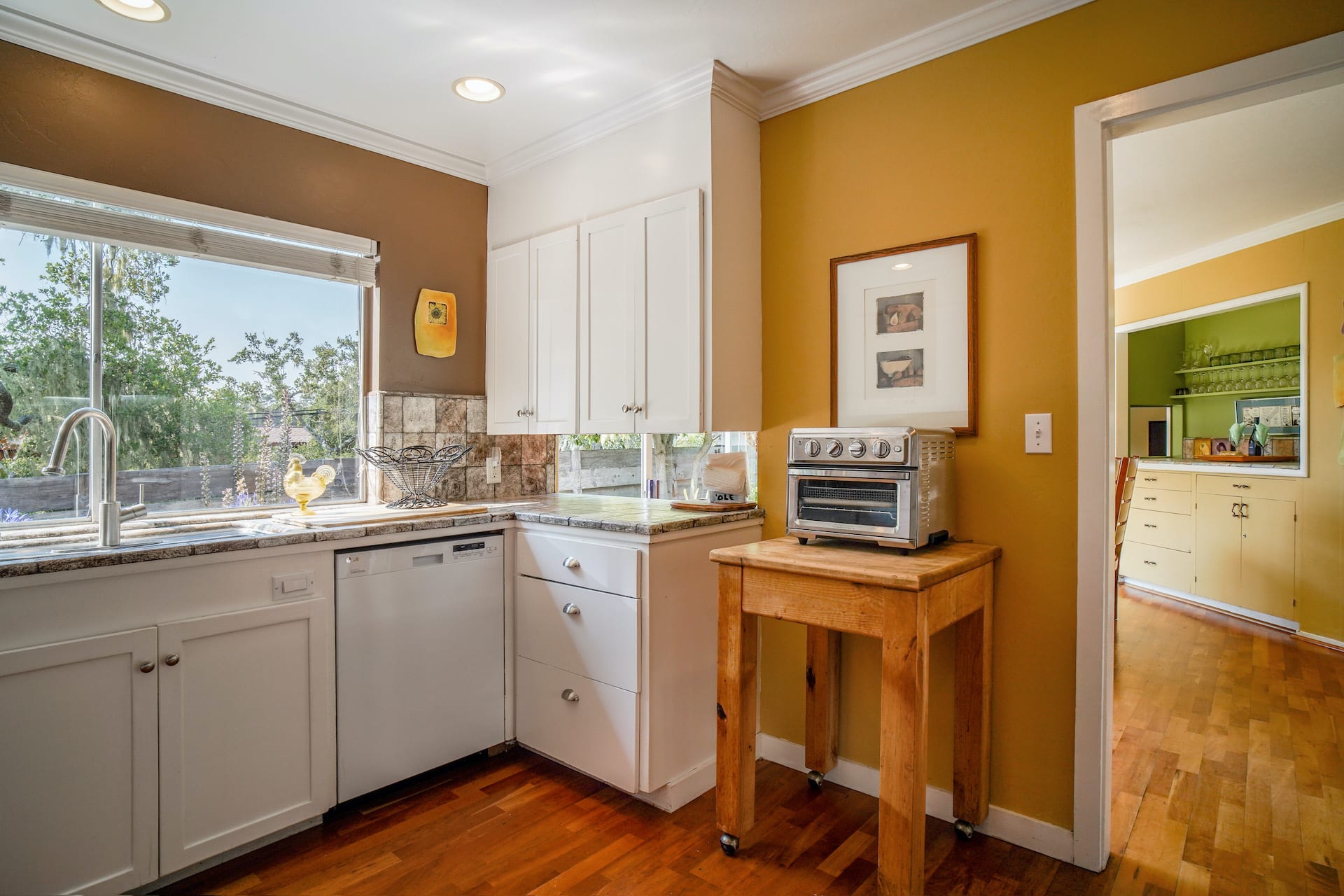 Carmel Pearl - 2915 Alta Ave, Carmel
