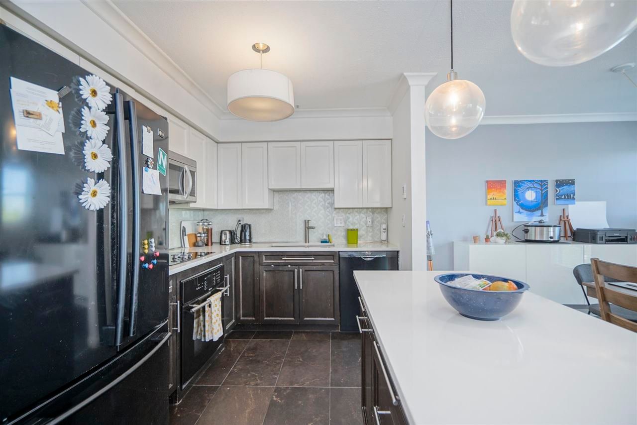 401-3308 Vanness Ave