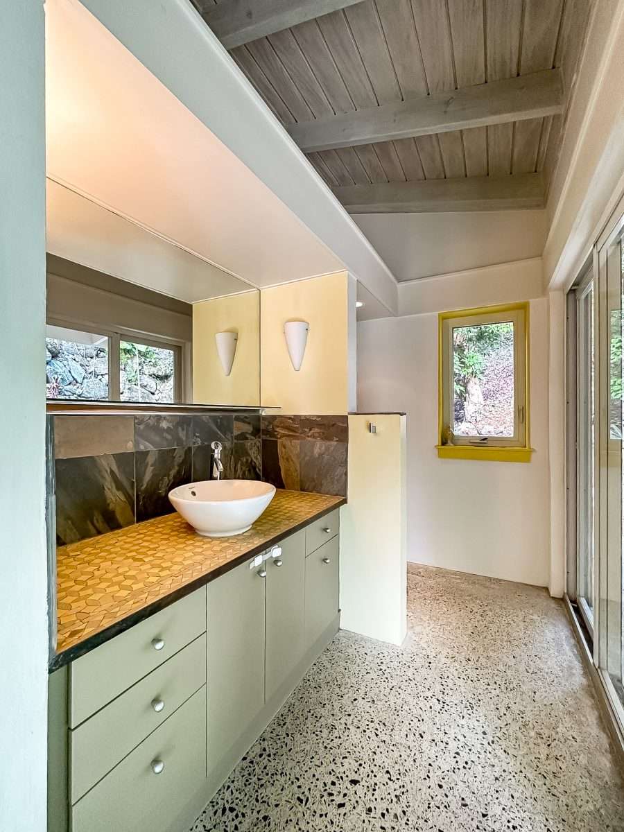 469 Pondavista Villa-Belmont Estate