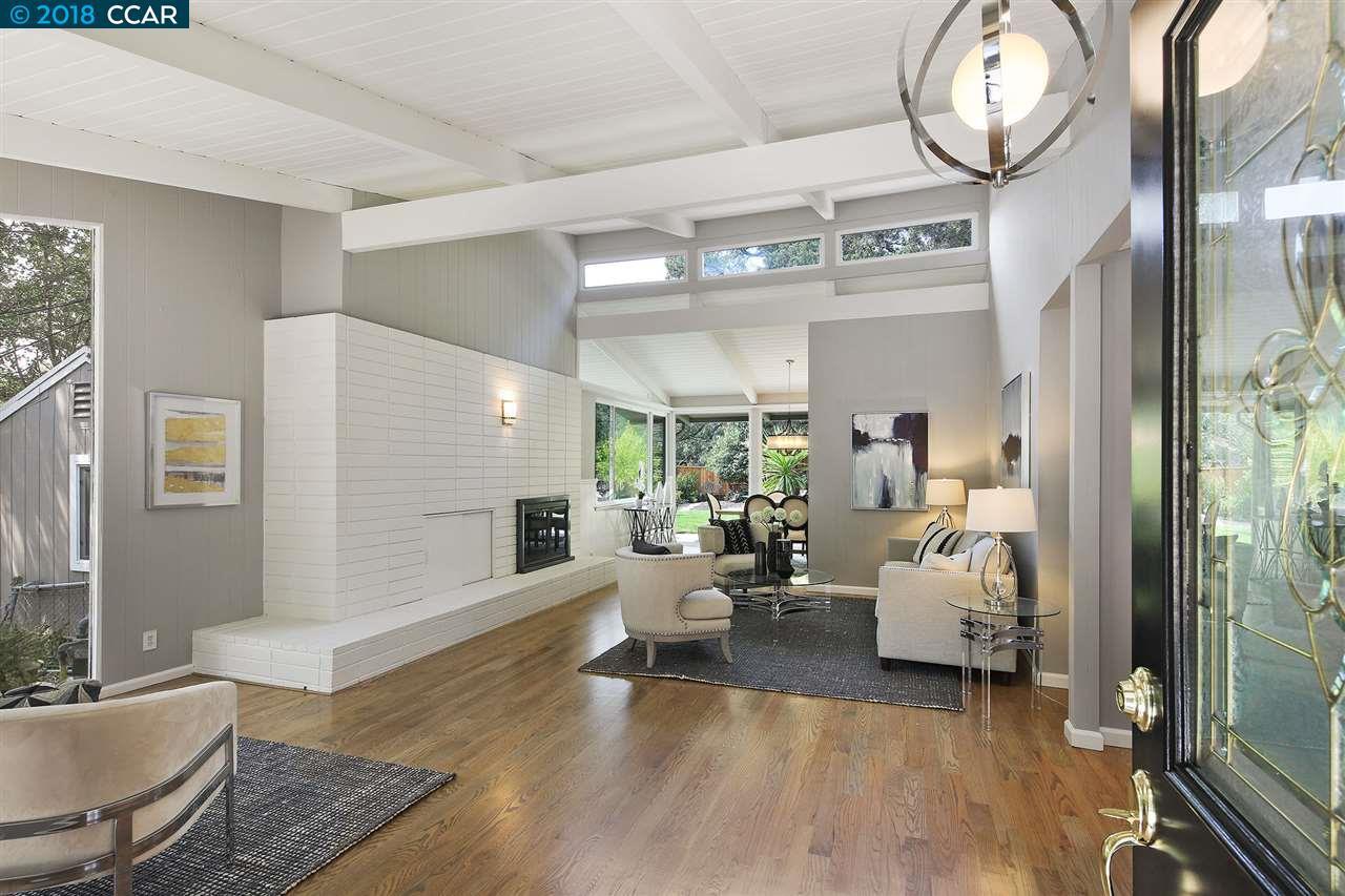 45 Evergreen Dr