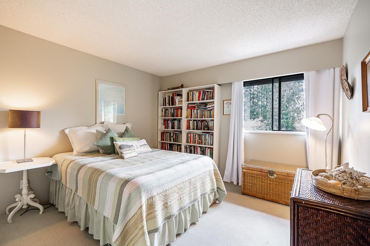 1962 Purcell Way, North Vancouver