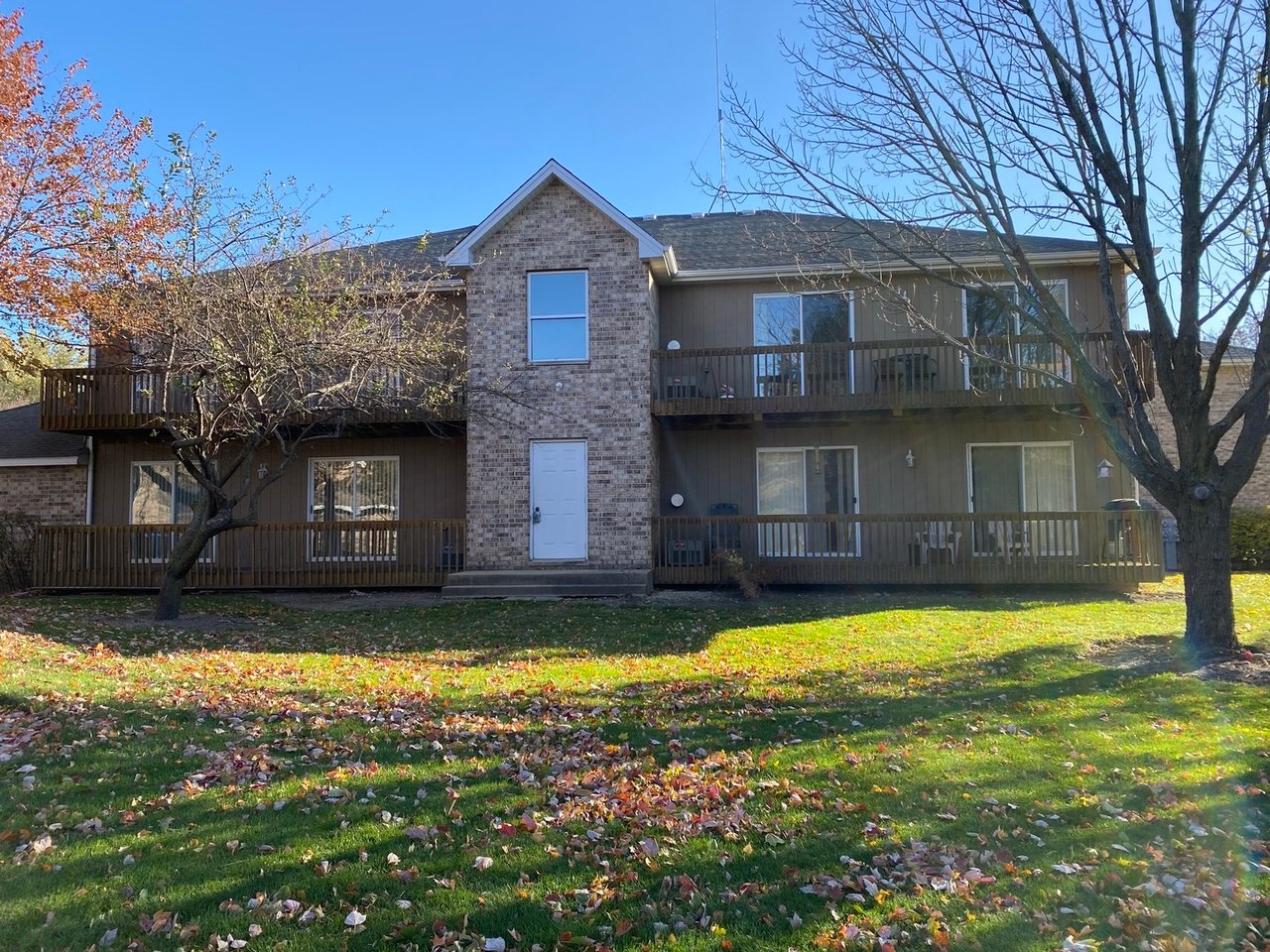 1945 Matthew Ct Unit B