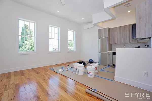 43 Vernon Avenue Unit: 3A