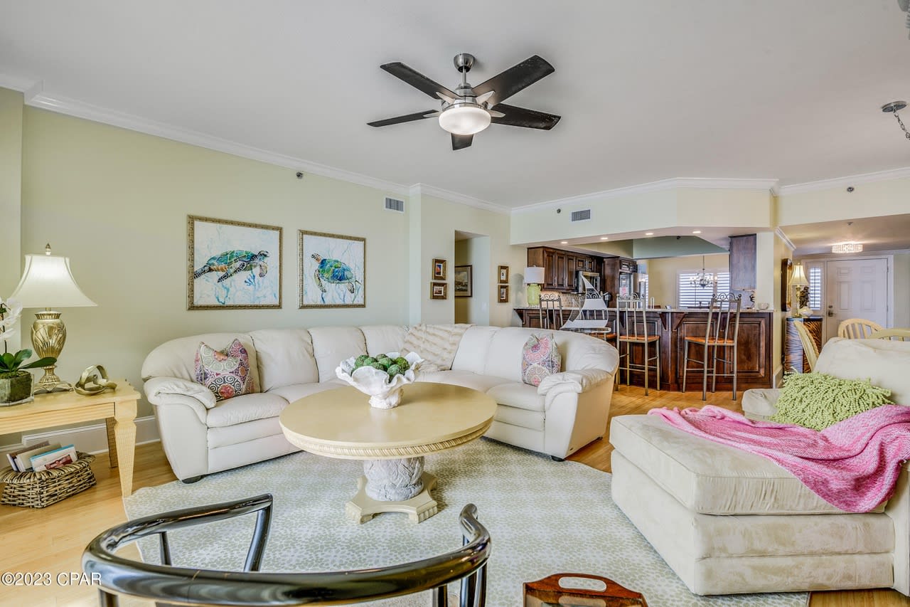 6323 THOMAS Drive Unit 802A
