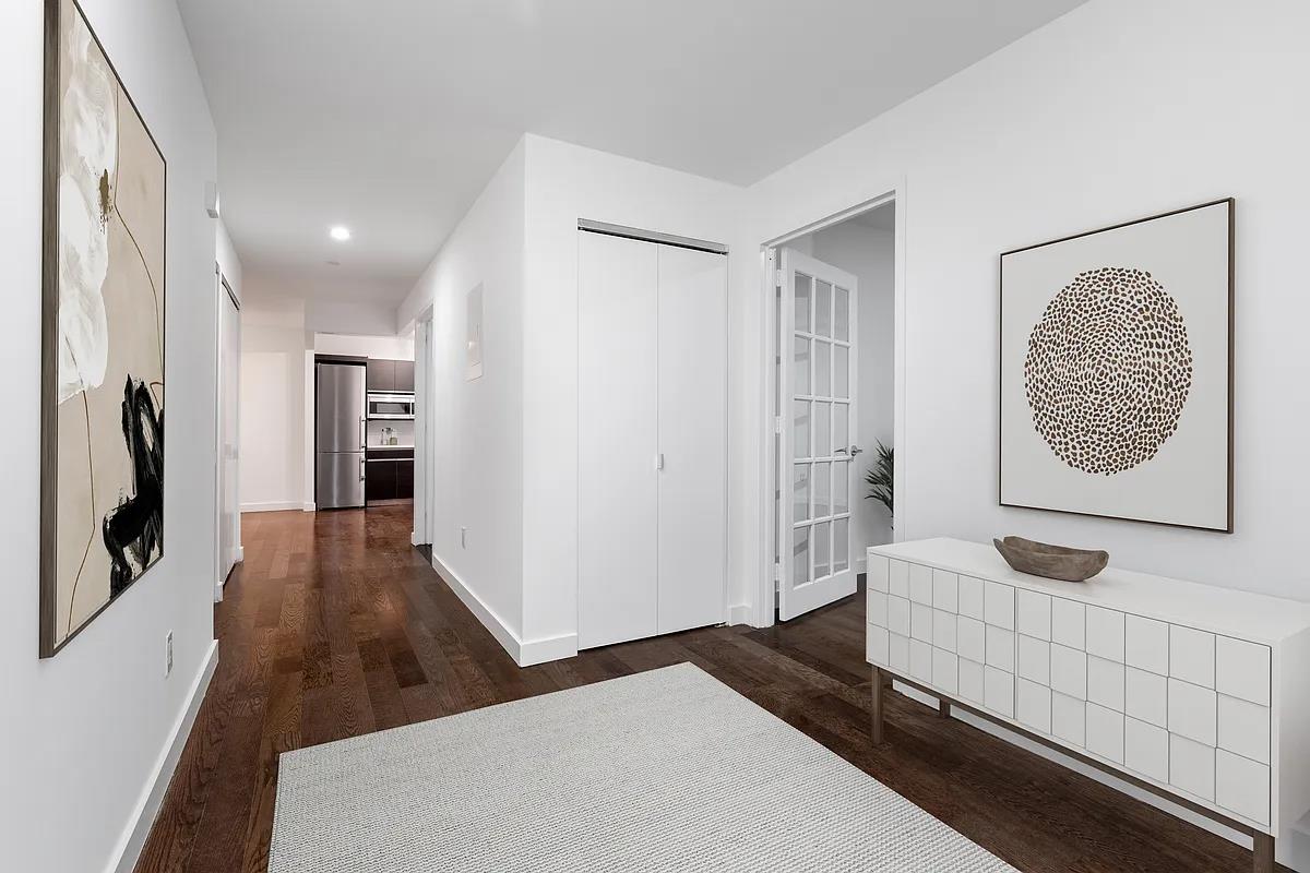 116 John Street, Apt 1811