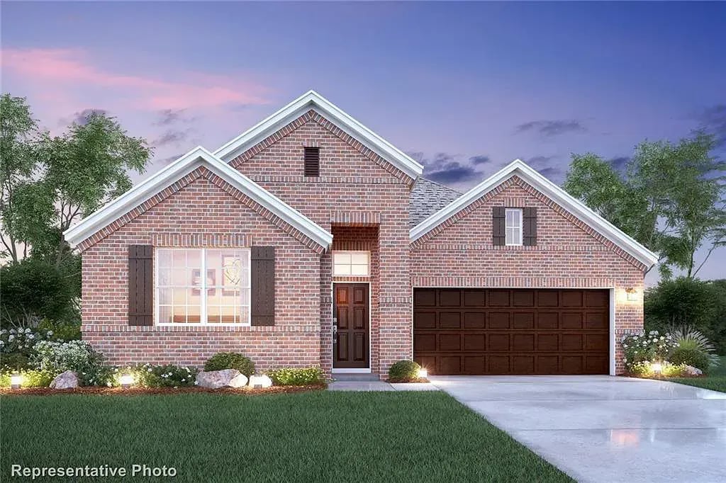 221 Darlington Trl