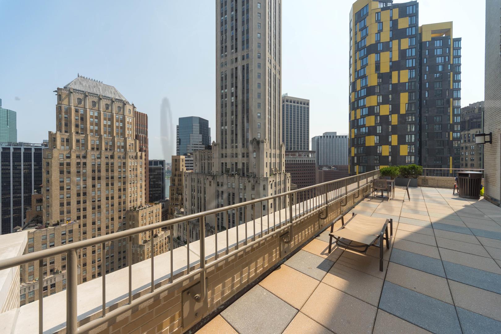 45 Wall Street, Apt 2519