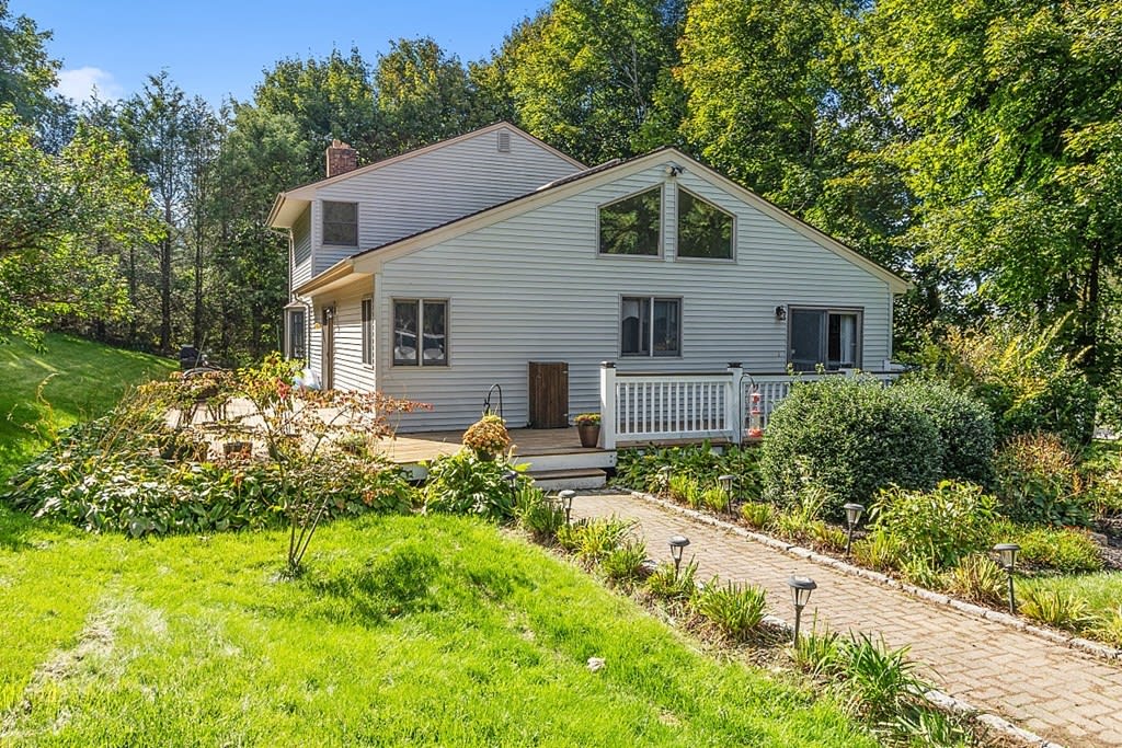 30 Preston Ave