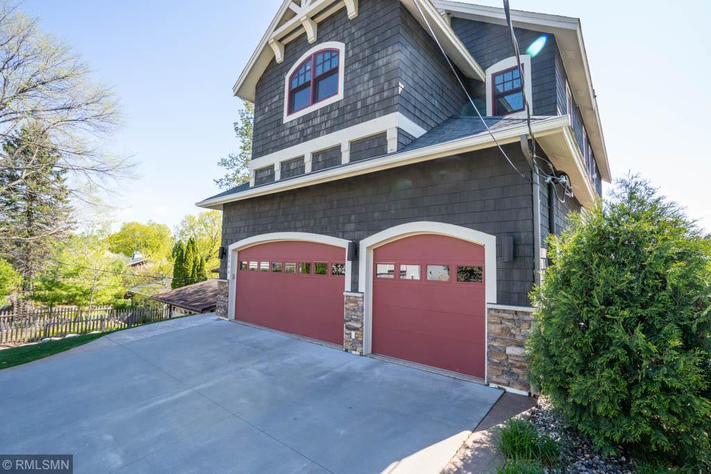 3066 Island View Dr