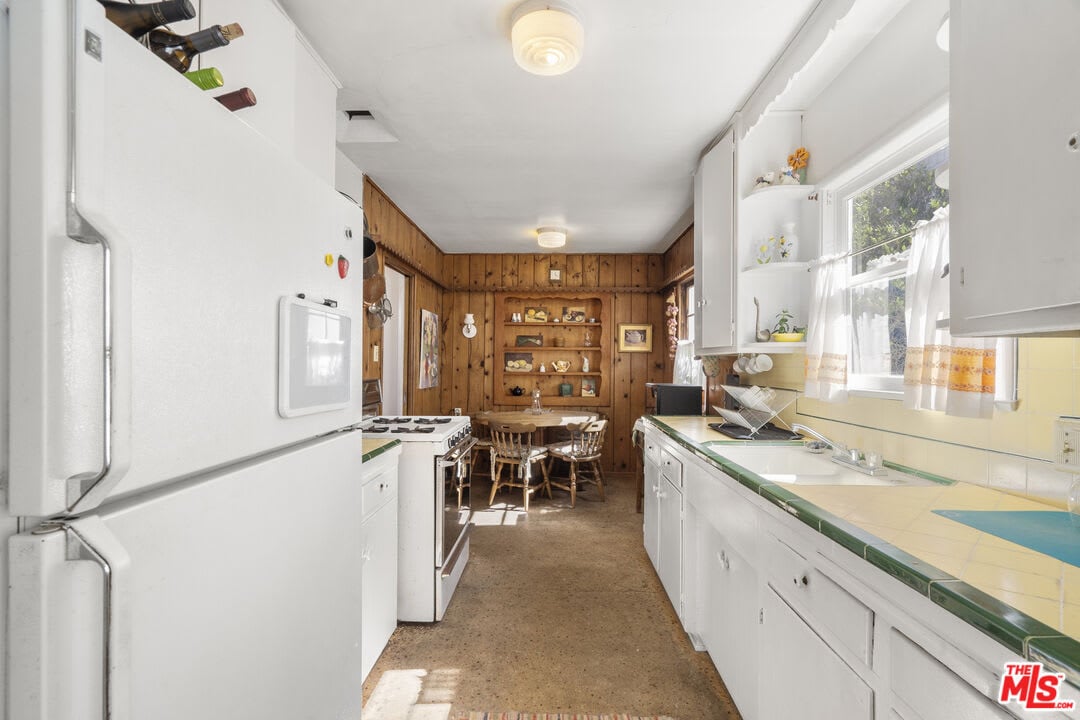 526 Swarthmore Ave | Represented Buyer