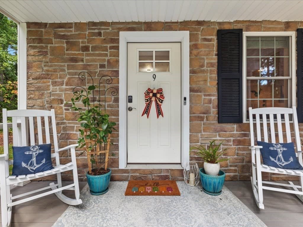 9 Brentwood Rd