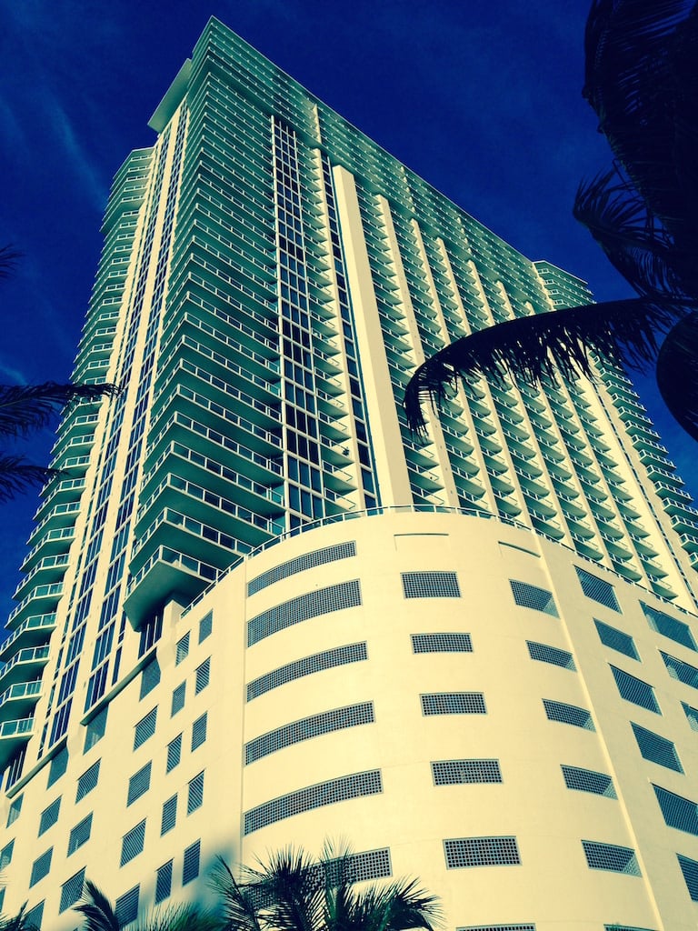 La Perla | Sunny Isles Beach
