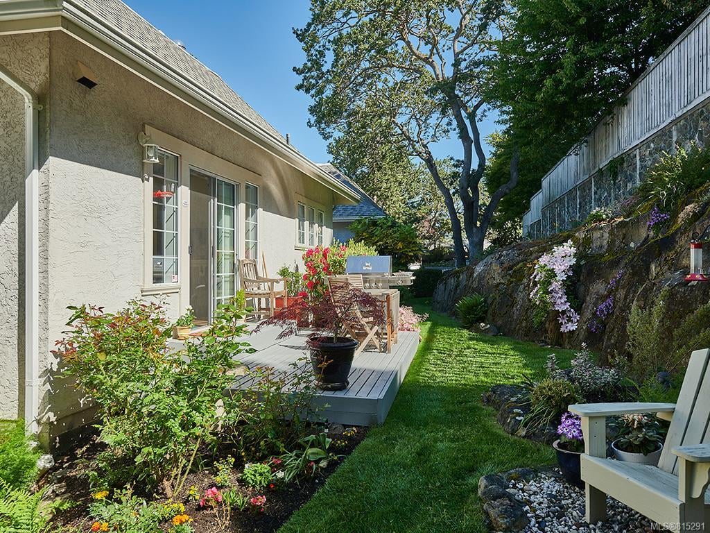 5-1027 Belmont Ave