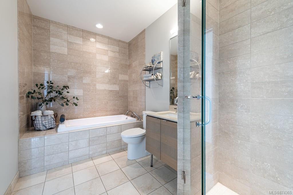 709-9809 Seaport Pl