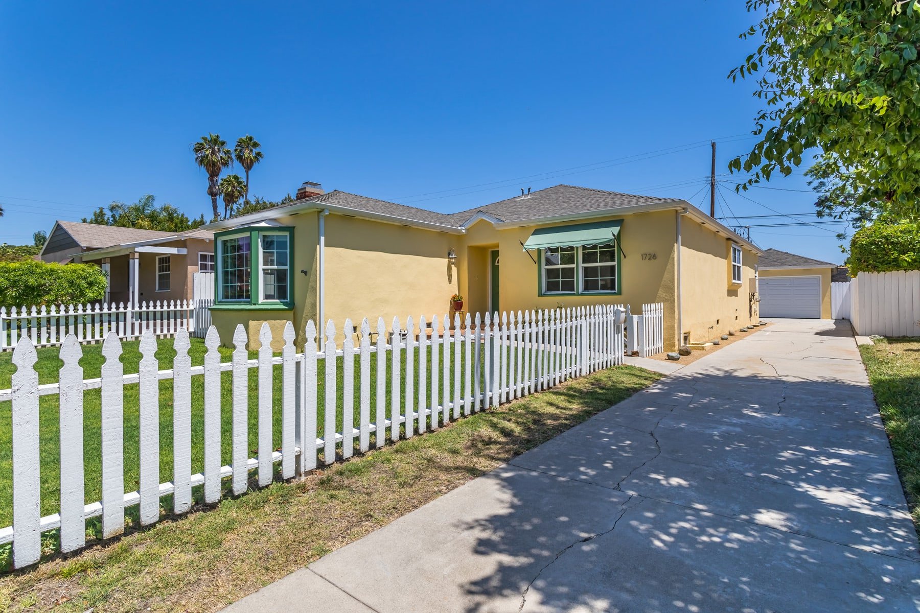 Lovingly Updated Traditional Home in Picfair Village!