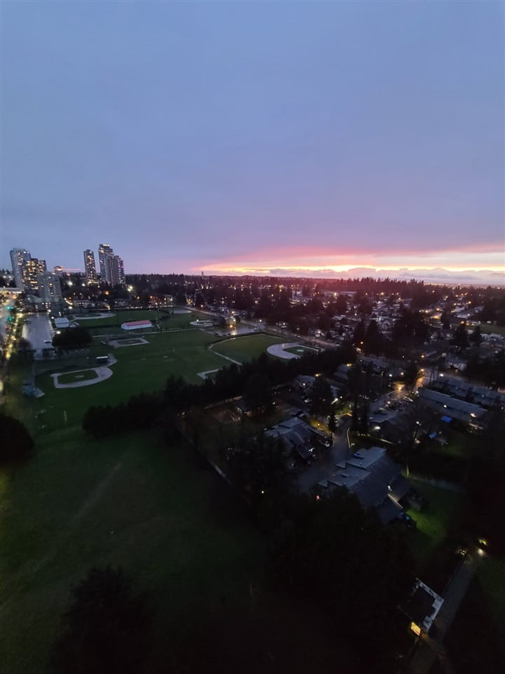 2003-10777 University Dr