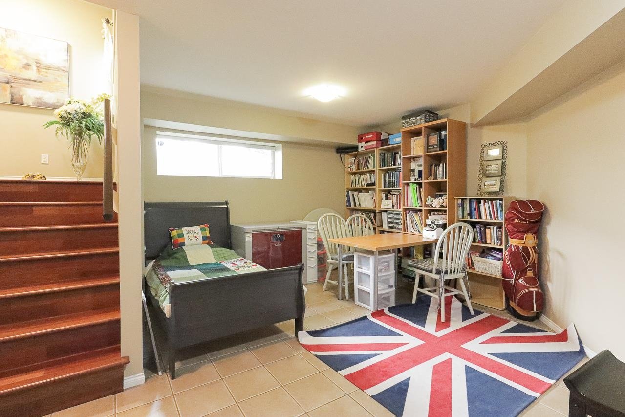 21-8701 16th Avenue, Burnaby