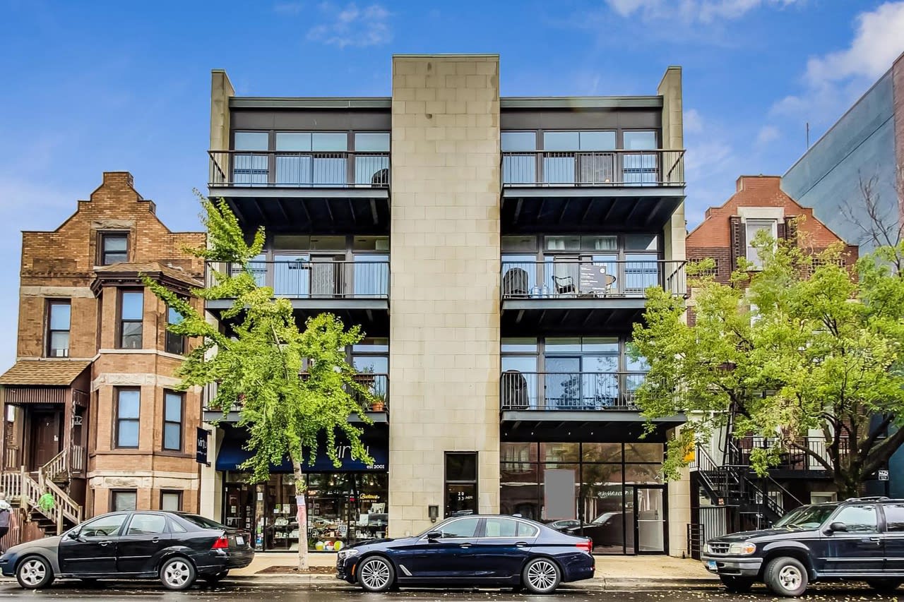 2033 N DAMEN AVE, #4S