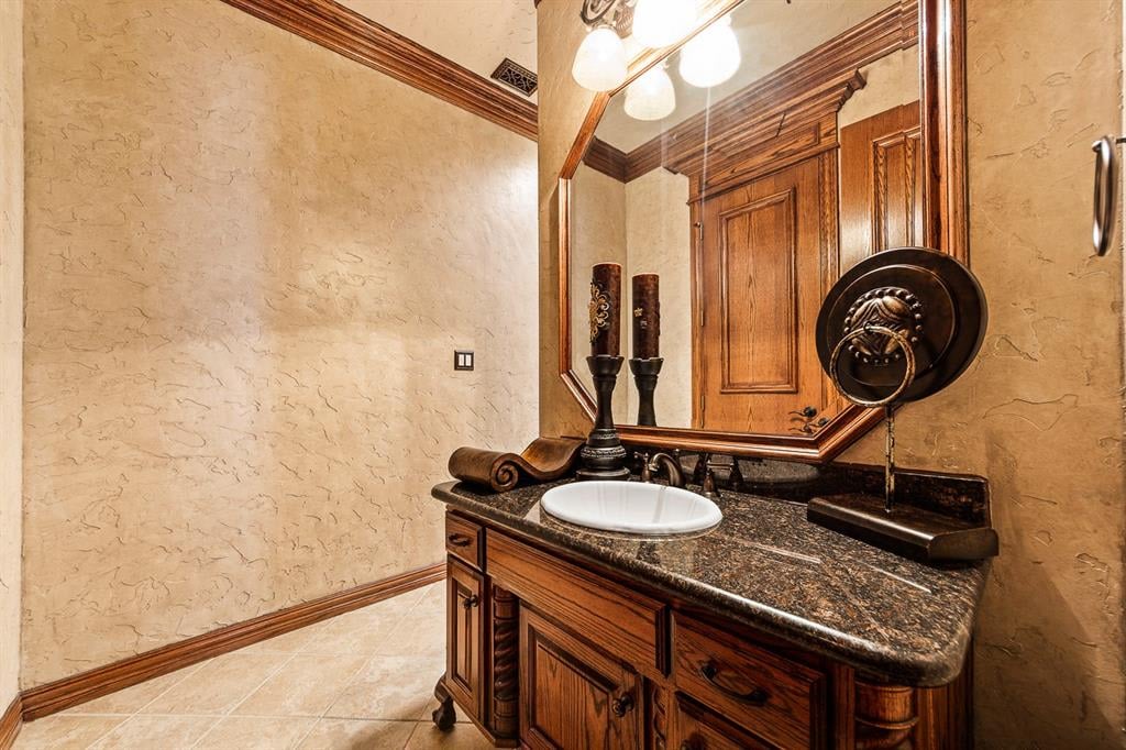 9553 Bella Terra Dr