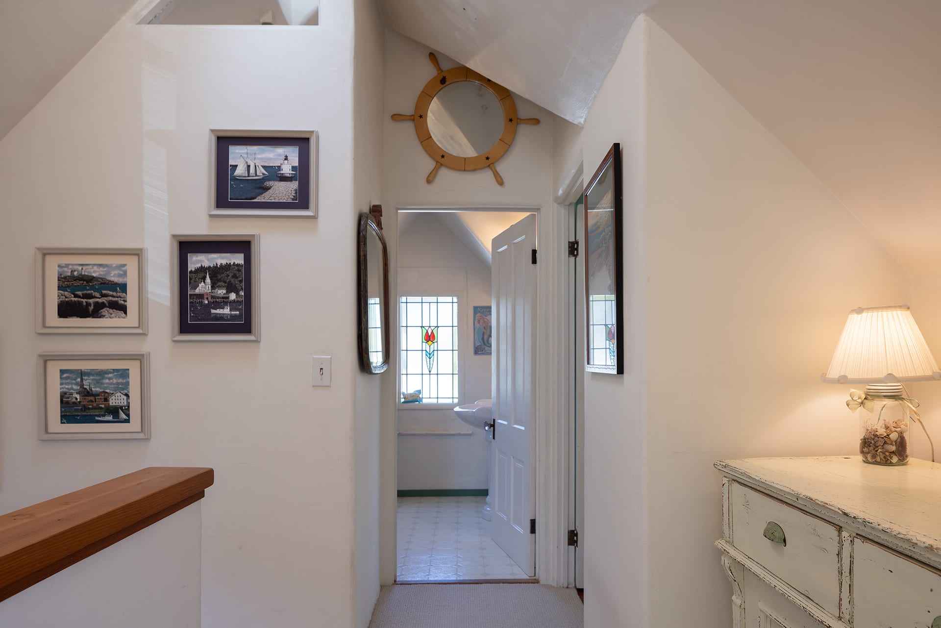 Timeless Victorian Cottage - 106 19th Street