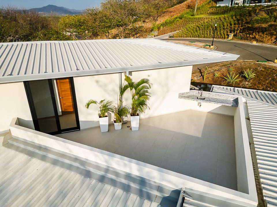 Modern Tropical Infinity Pool Villa, Tamarindo, Guanacaste