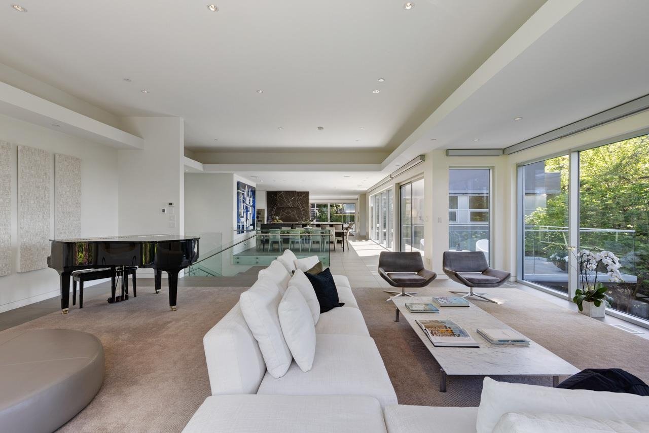 2545 SW Marine Dr