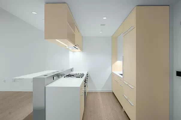 1 Manhattan Square Unit: 54J