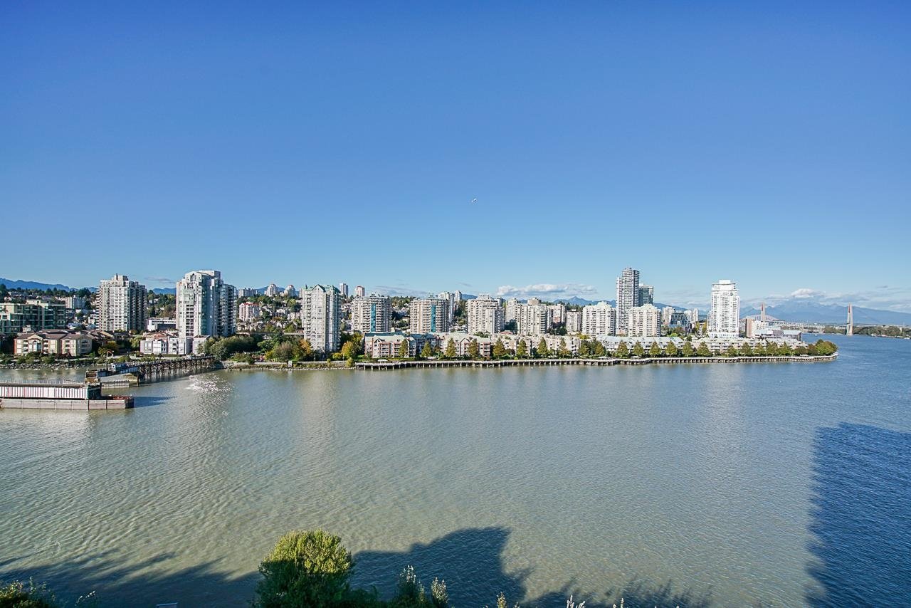 1104-210 Salter Street, New Westminster