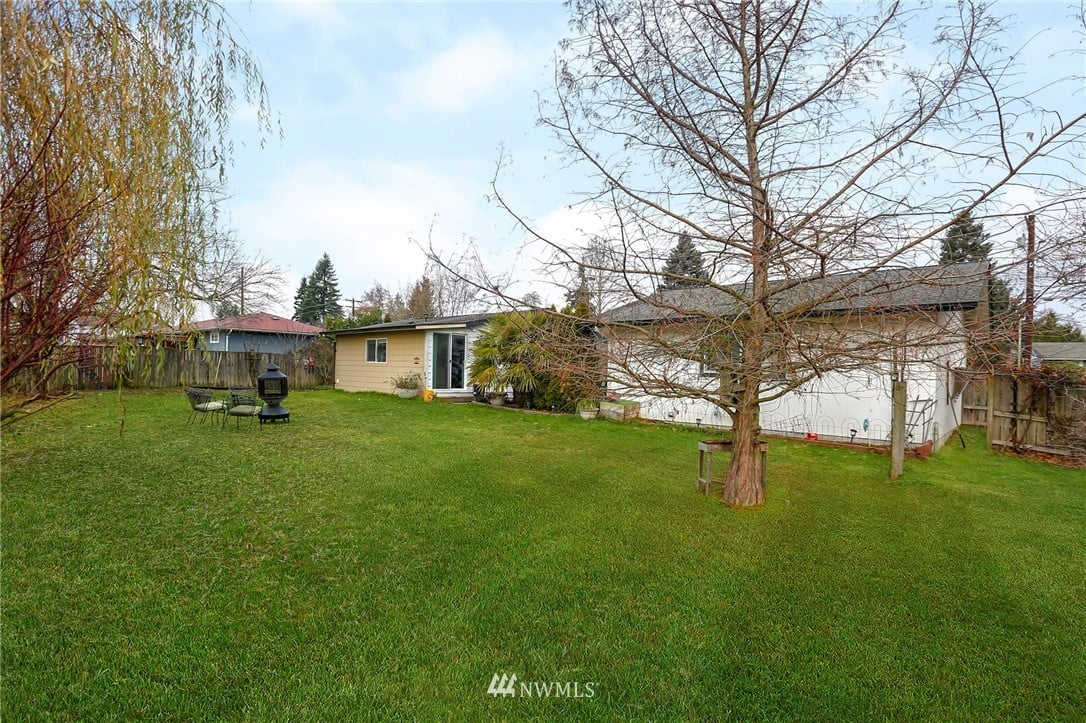 724 Center Rd